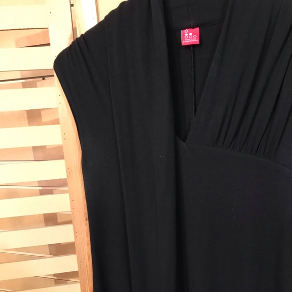 LBD - Picture 3 of 5